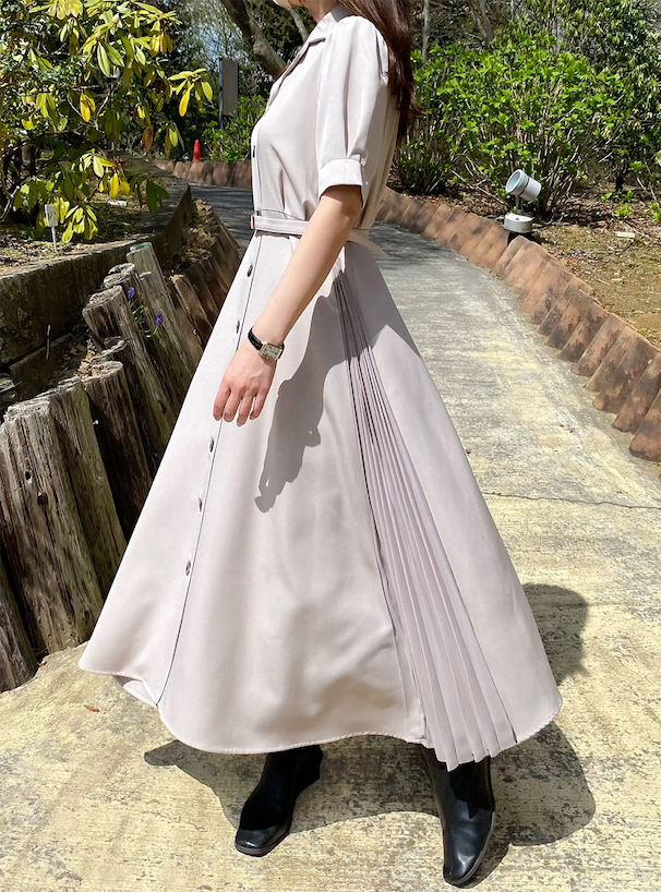 日本GRL 簡約 百褶 翻領 連身裙 ベルト付きサイドプリーツフレアワンピース[al147]