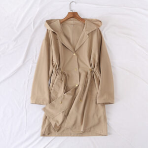[現貨] 日本  收腰 鬆身款 卡其色 風褸 JACKET COAT