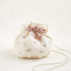 日本Maison de FLEUR 碎花 刺繡 可愛小型 束口 斜孭袋 ローズリボン刺繍巾着ショルダーバッグ