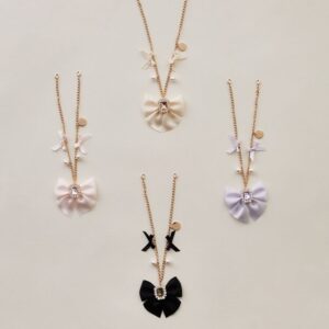 日本Maison de FLEUR 珠寶蝴蝶結珍珠手袋飾扣 ビジューリボンパールバッグチャーム
