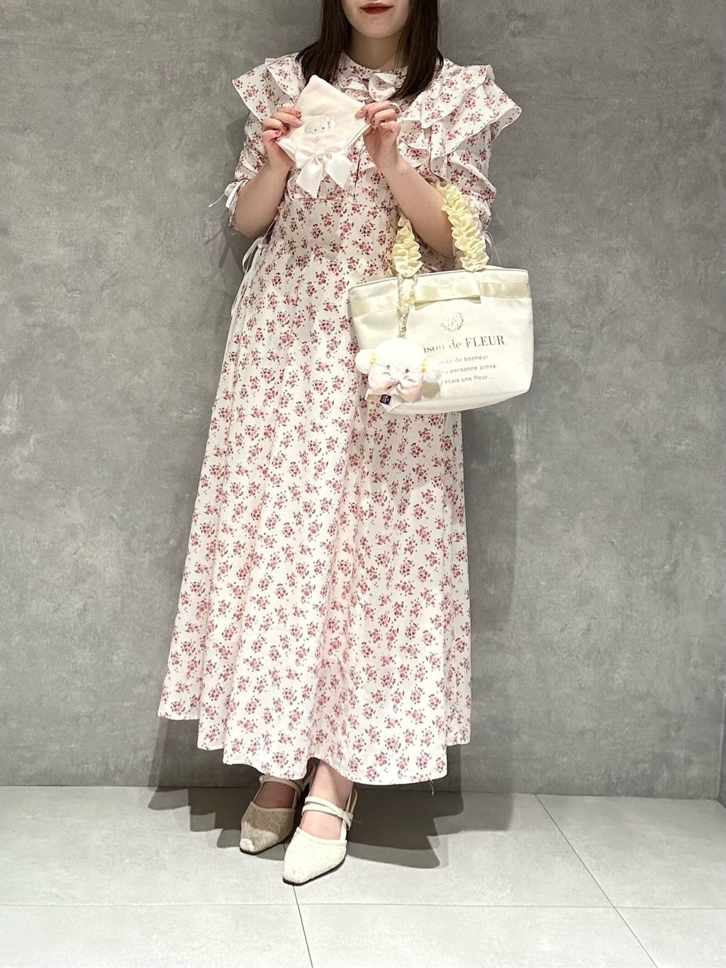 日本Maison de FLEUR 花邊手柄 絹布小手袋ブランドロゴフリルハンドルトートSバッグ